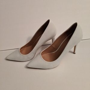 White Pointed Pumps